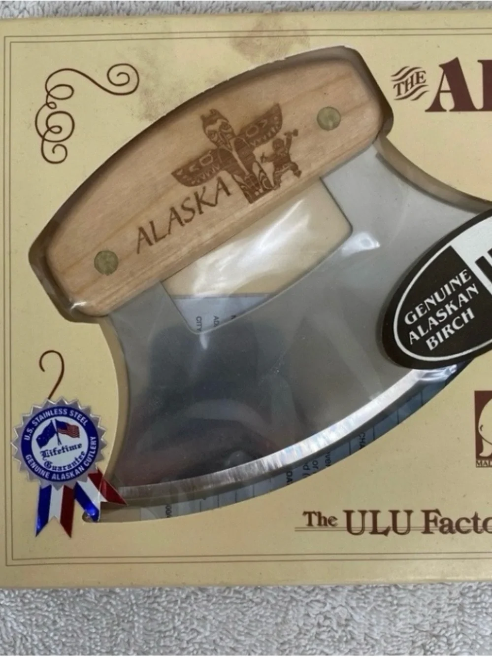 NWT New Alaska Ulu Legendary Knife of the Arctic Wood Handle With Stand Kitchen
